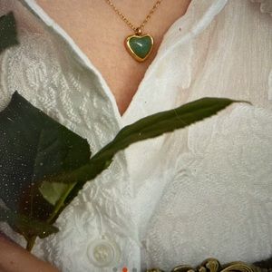 En route Aventurine Heart Necklace 💚